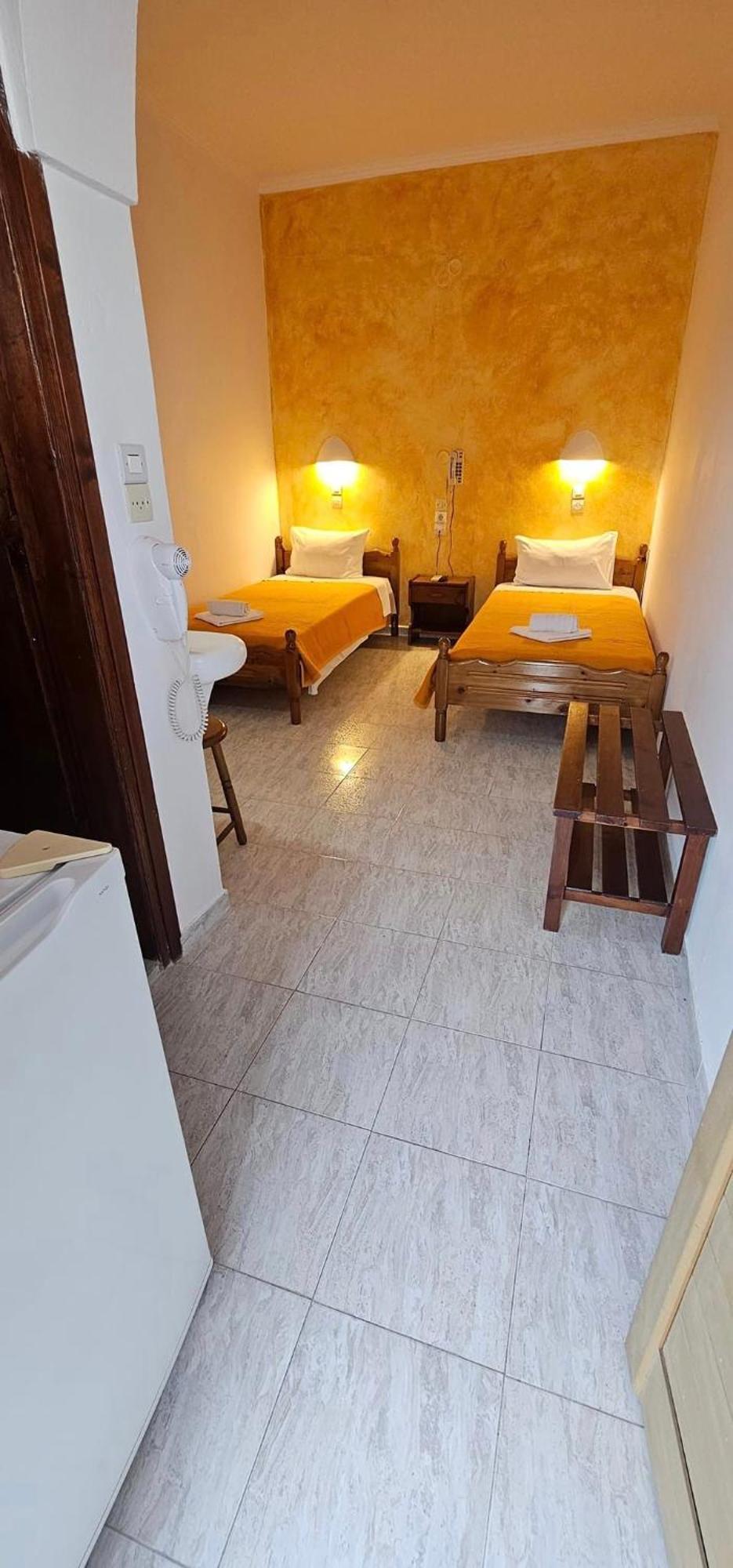 Hotel Palladion Karterados  Exteriér fotografie